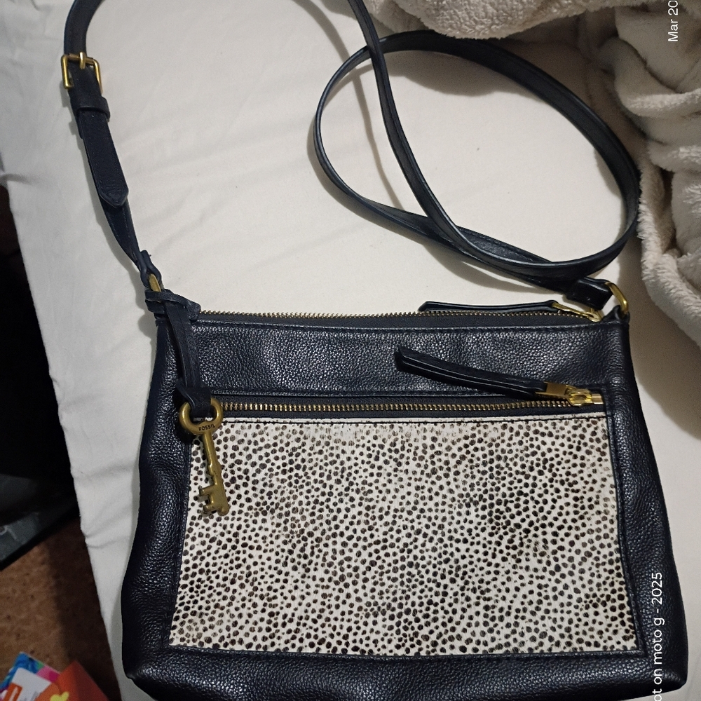 Fossil Black Crossbody with Speckled Front Panel